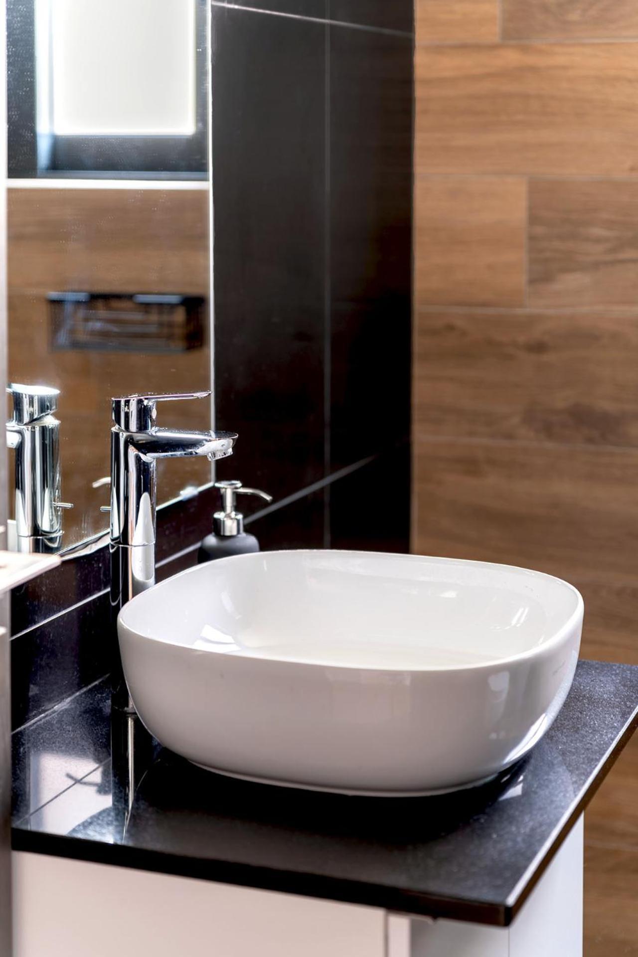 Boutique39 Luxury Apartment Glyfada Athens Ngoại thất bức ảnh